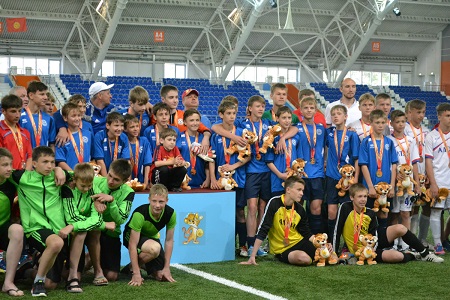 Золото по футболу досталось Новосибирску